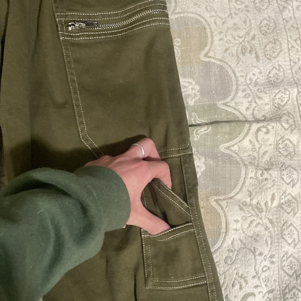 Cargo Pants - Picture 2 of 5